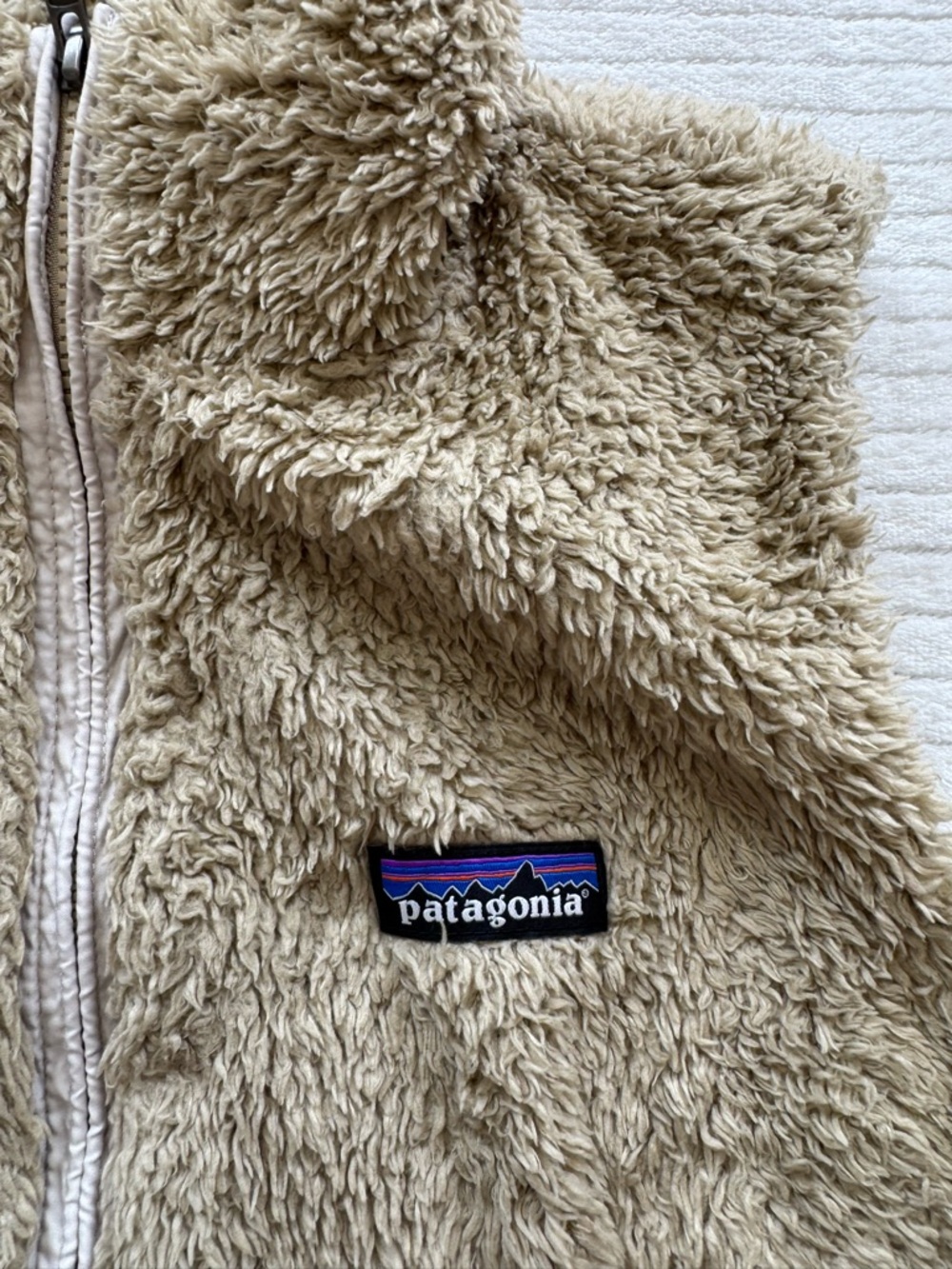 Patagonia Beige Taupe Sherpa Fleece Vest with Zip - Picture 7 of 11